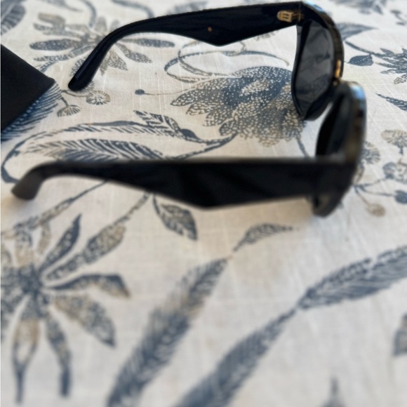 Dolce & Gabbana Authentic Crossed Sunglasses - Picture 4 of 8